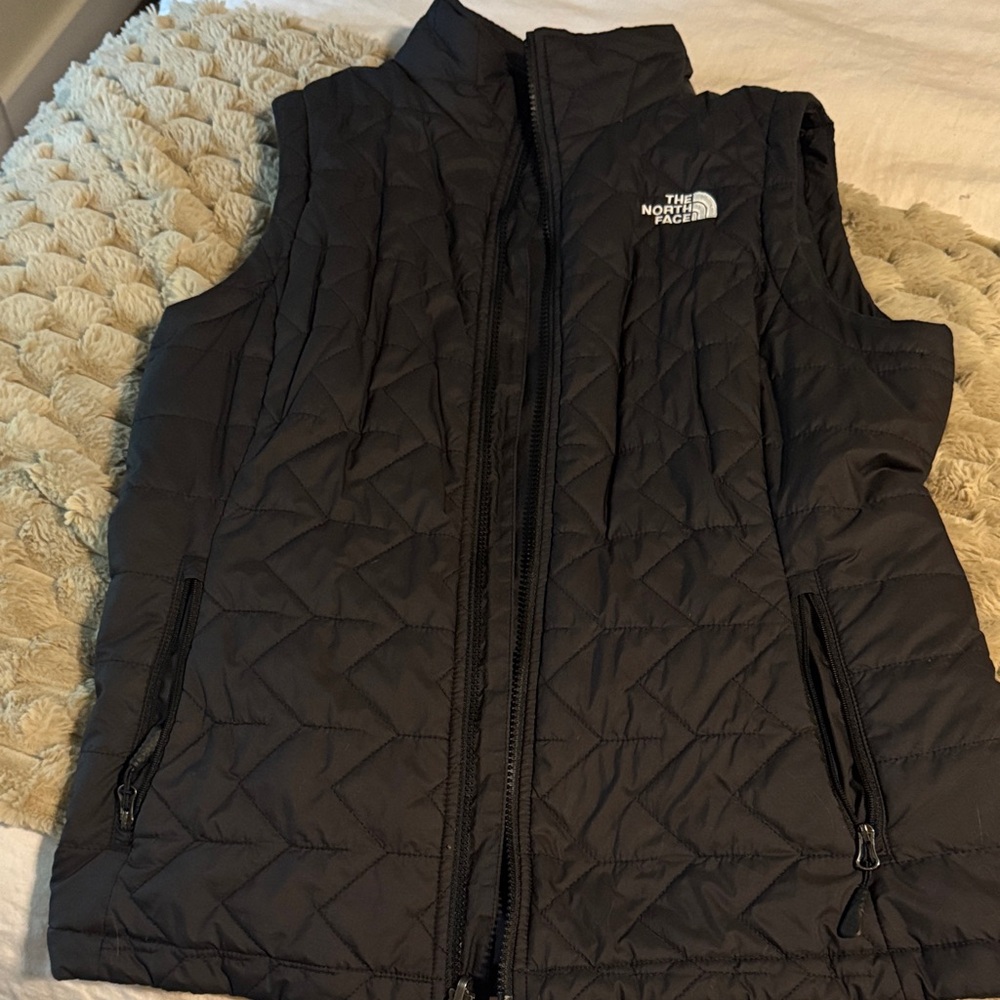The North Face Black Quilted Insulated Vest